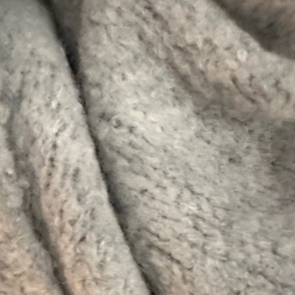 Bundle of Two Wilfred Sweaters - Picture 3 of 7